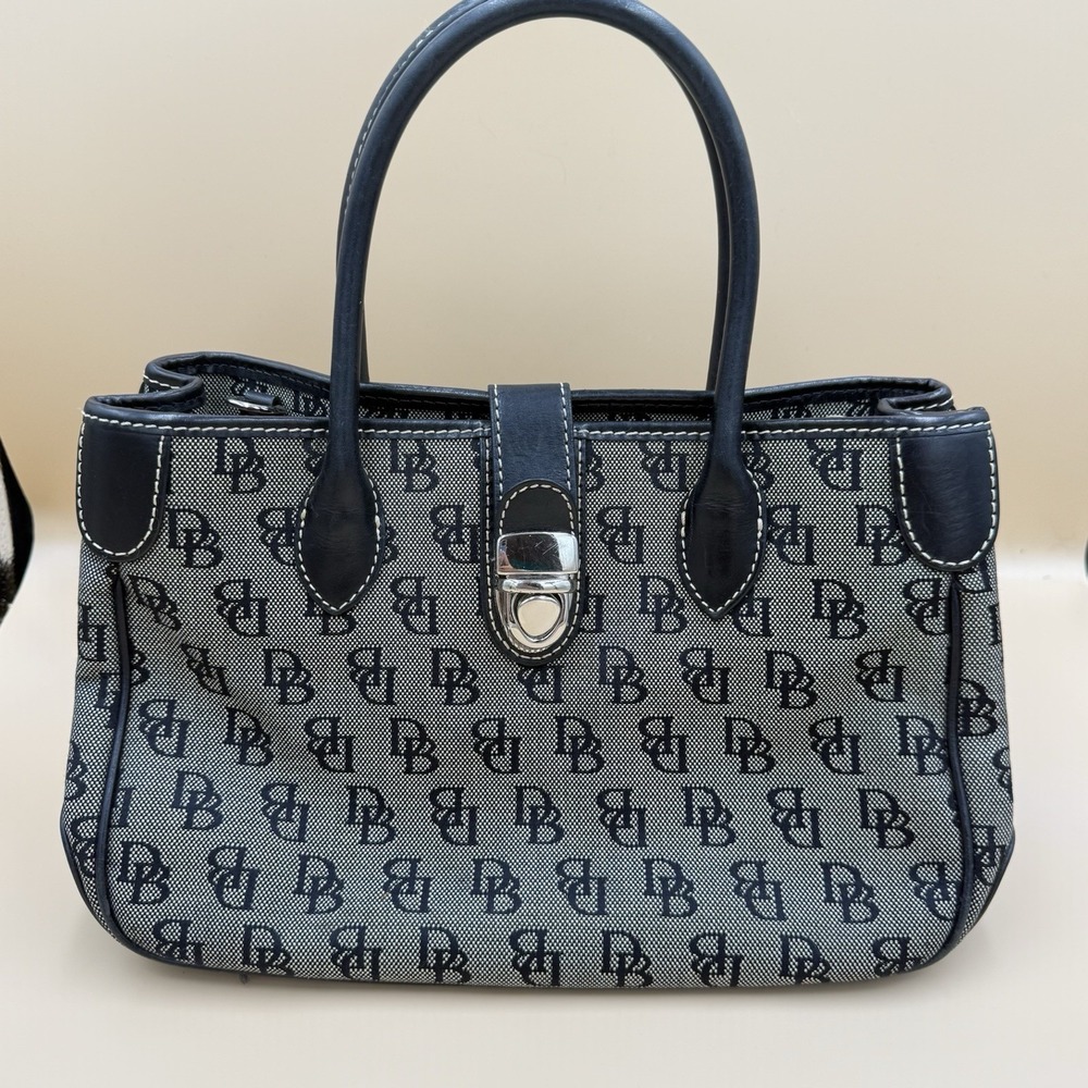 Vintage Y2K Dooney & Bourke Small Double Handed Purse‎ Tote Black Cute